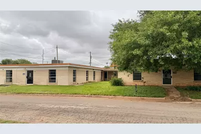 125 Avenue J, Anson, TX 79501 - Photo 4