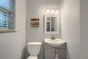 8226 Hunnicut Rd, Dallas, TX 75228 - Photo 20