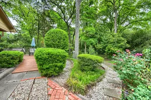 8226 Hunnicut Rd, Dallas, TX 75228 - Photo 24