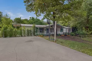 101 Garner Dr, Mabank, TX 75156 - Photo 4