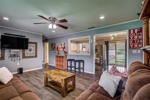 210 E Cook St, Josephine, TX 75189 - Photo 14