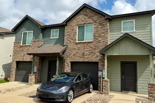 1301-1302 Boxwood Ln, Forest Hill, TX 76140 - Photo 1