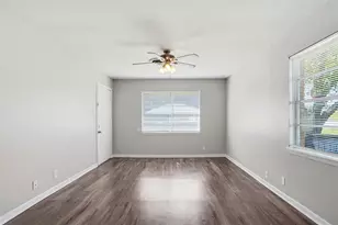101 Glenhaven Dr, Azle, TX 76020 - Photo 4