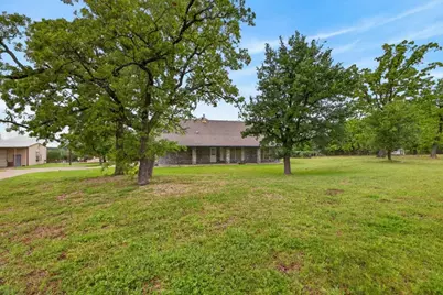 4609 Slayton Road, Cleburne, TX 76031 - Photo 36
