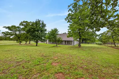 4609 Slayton Road, Cleburne, TX 76031 - Photo 38