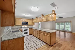 4609 Slayton Rd, Cleburne, TX 76031 - Photo 12