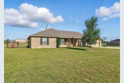 240 Springwood Ranch Loop, Springtown, TX 76082 - Photo 1