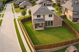 502 Ranchwood Dr, Justin, TX 76247 - Photo 6