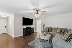 2217 Shady Brook Dr, Bedford, TX 76021 - Photo 12