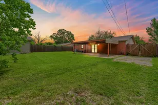 15138 Marsha Dr, Balch Springs, TX 75180 - Photo 16