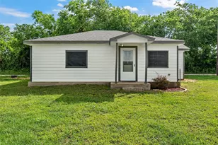 132 Key Ln, Eddy, TX 76524 - Photo 2