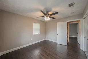 2322 Monteleon St, Grand Prairie, TX 75051 - Photo 14