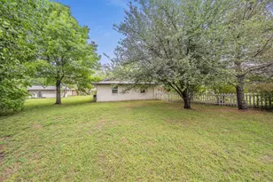 2322 Monteleon St, Grand Prairie, TX 75051 - Photo 32