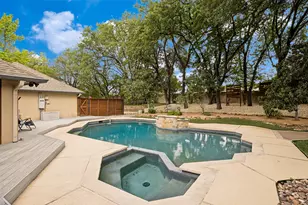 17515 River Hill Dr, Dallas, TX 75287 - Photo 38