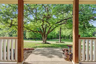 203 Saddle Ridge Ct, Springtown, TX 76082 - Photo 4