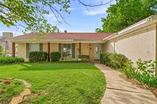 151 Chestnut St, Aledo, TX 76008 - Photo 2
