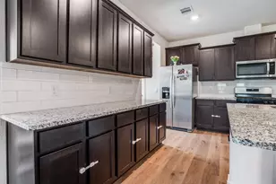 3901 Kenworth Ln, McKinney, TX 75071 - Photo 8