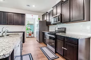 3901 Kenworth Ln, McKinney, TX 75071 - Photo 6