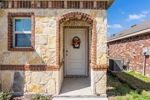 2008 Bailer Wy, Royse City, TX 75189 - Photo 2