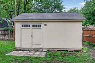1805 Jackson Dr, Arlington, TX 76013 - Photo 20