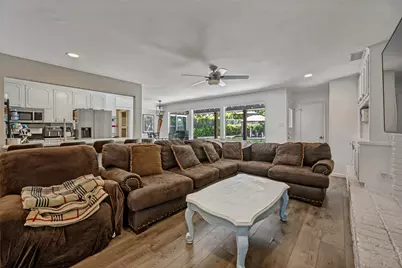 625 Caduceus Lane, Hurst, TX 76053 - Photo 6