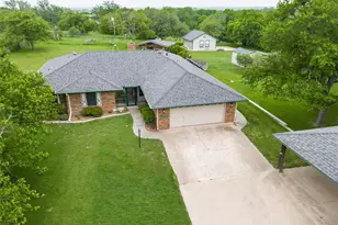 710 Upper Denton Rd, Weatherford, TX 76085 - Photo 1