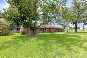 300 Merrell, Sulphur Springs, TX 75482 - Photo 2