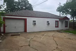 2604 Bomar Ave, Fort Worth, TX 76103 - Photo 1