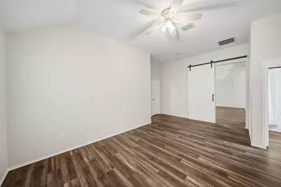 15525 Landing Creek Lane, Fort Worth, TX 76262 - Photo 18