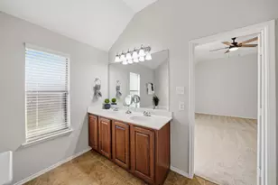15525 Landing Creek Ln, Fort Worth, TX 76262 - Photo 26