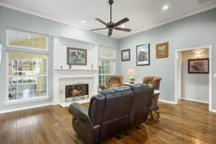 1712 Bent Tree Ct, Granbury, TX 76049 - Photo 10