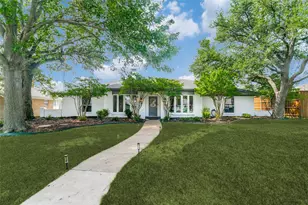2904 Princeton Dr, Plano, TX 75075 - Photo 2