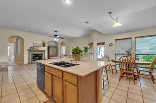 2951 Velero, Grand Prairie, TX 75054 - Photo 12