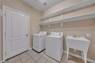 2951 Velero, Grand Prairie, TX 75054 - Photo 6