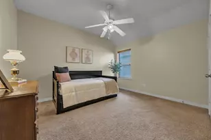 2951 Velero, Grand Prairie, TX 75054 - Photo 18
