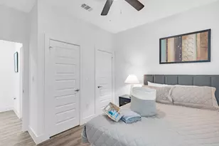 162 S Cisco St, Dallas, TX 75246 - Photo 12
