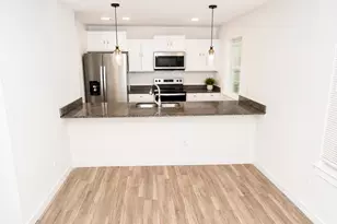 3226 Navaro St, Dallas, TX 75212 - Photo 4