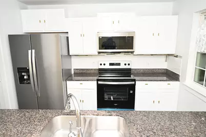 3226 Navaro Street, Dallas, TX 75212 - Photo 2