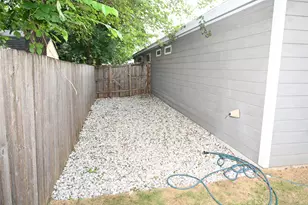 3226 Navaro St, Dallas, TX 75212 - Photo 36