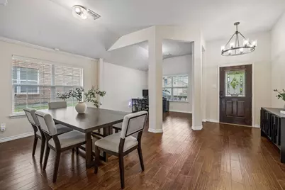 9118 Rainland Court, Arlington, TX 76002 - Photo 6