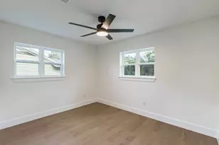 4633 Lynnacre Dr, Dallas, TX 75211 - Photo 18