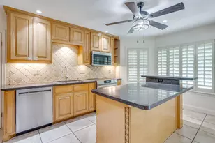 104 Wildwood Ct, Azle, TX 76020 - Photo 14