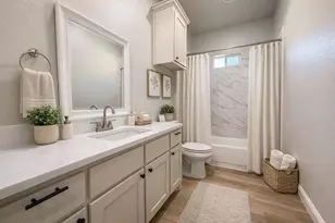 1124 Jones St, Greenville, TX 75401 - Photo 18
