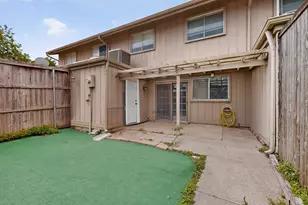 11940 Leisure Dr, Dallas, TX 75243 - Photo 28