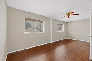 11940 Leisure Dr, Dallas, TX 75243 - Photo 22