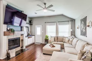 1402 Bankston Dr, Wylie, TX 75098 - Photo 4