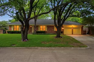 8832 Antrim Dr, Dallas, TX 75218 - Photo 2