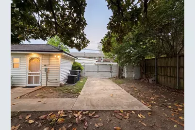8832 Antrim Drive, Dallas, TX 75218 - Photo 26
