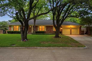 8832 Antrim Dr, Dallas, TX 75218 - Photo 1