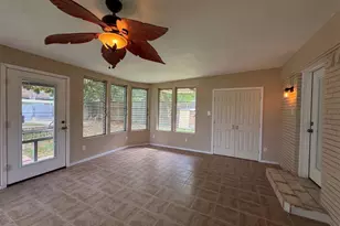 8832 Antrim Dr, Dallas, TX 75218 - Photo 10